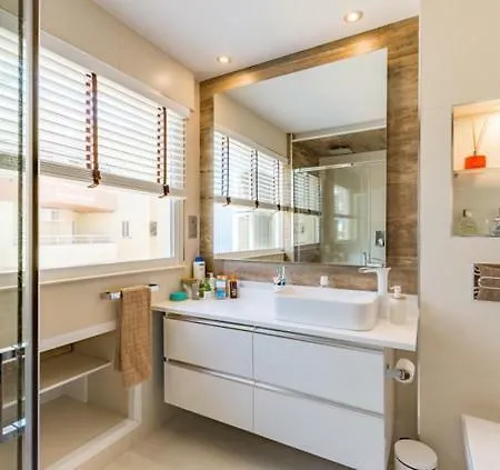 Bonito En Primera Linea Playa