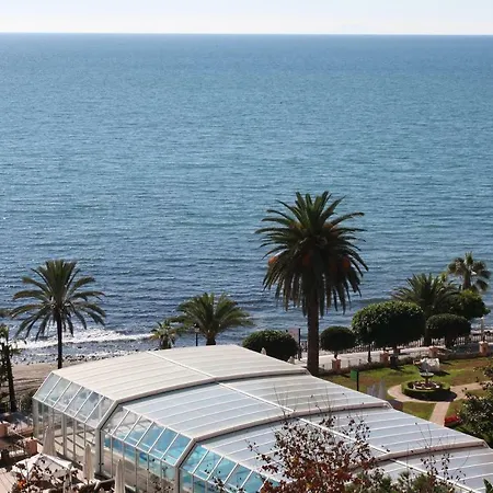 Bonito En Primera Linea Playa ماربيا