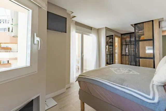 Bonito En Primera Linea Playa *